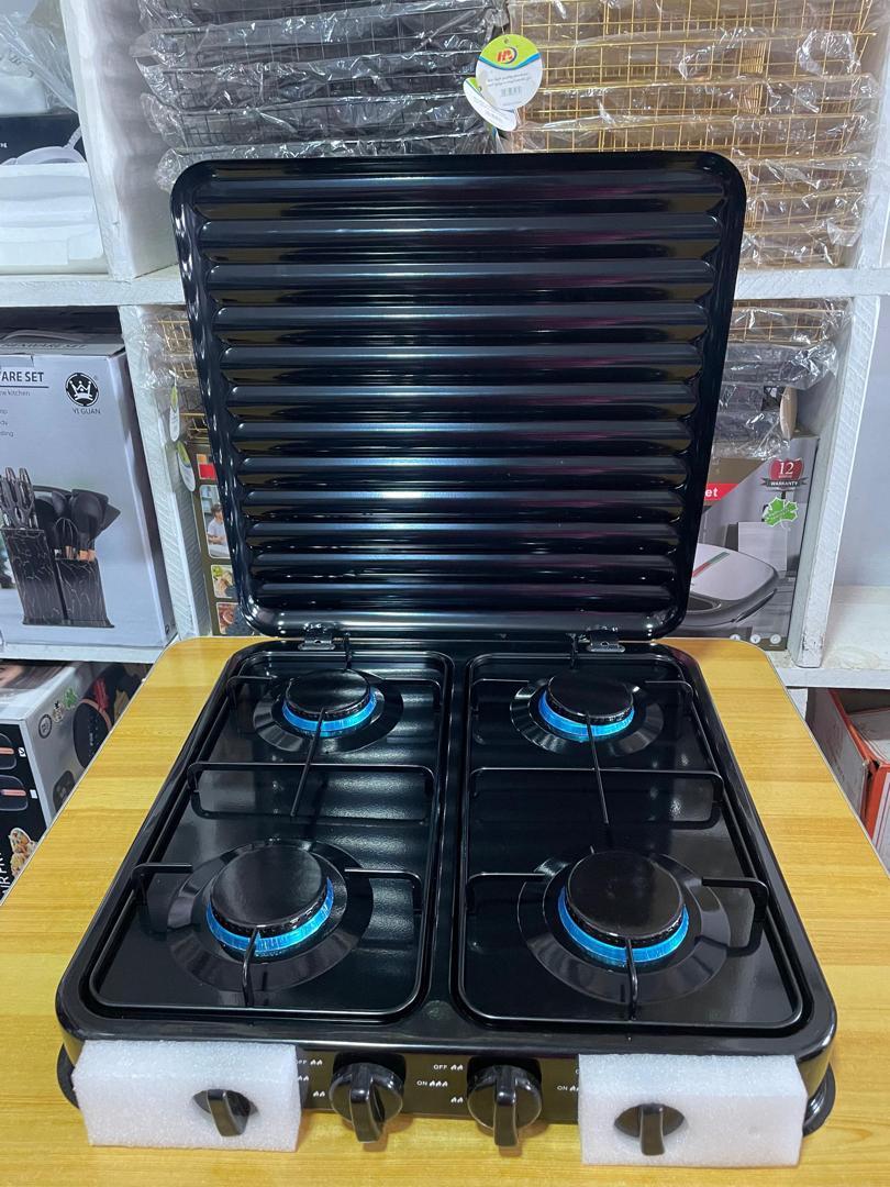 4 BURNER GAS STOVE